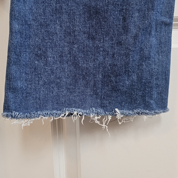 Classic Blue Women's Jeans - Picture 3 of 5